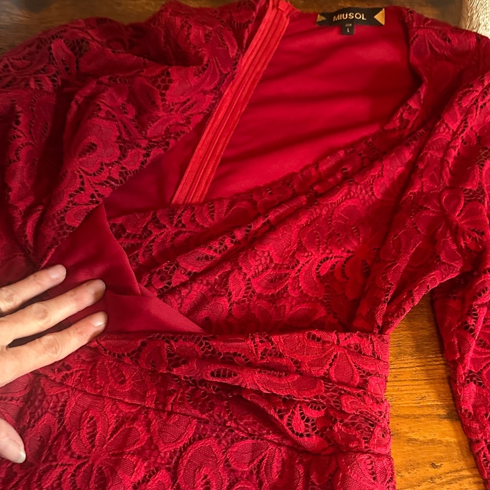 Cranberry Red Stretchy Lace Midi Dress - Picture 8 of 10
